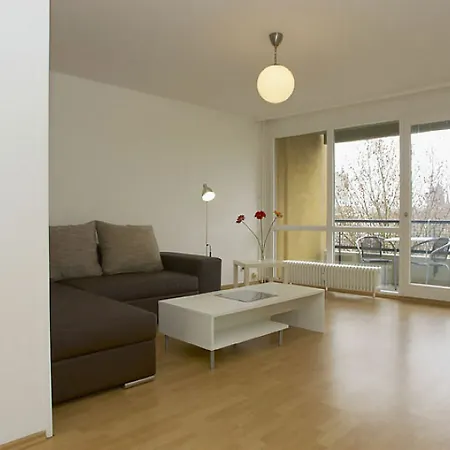 Mehringplatz I * Berlin